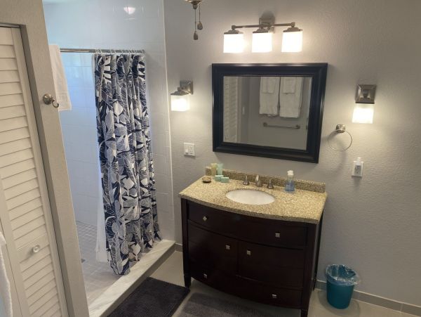 Fort Myers Home 999698