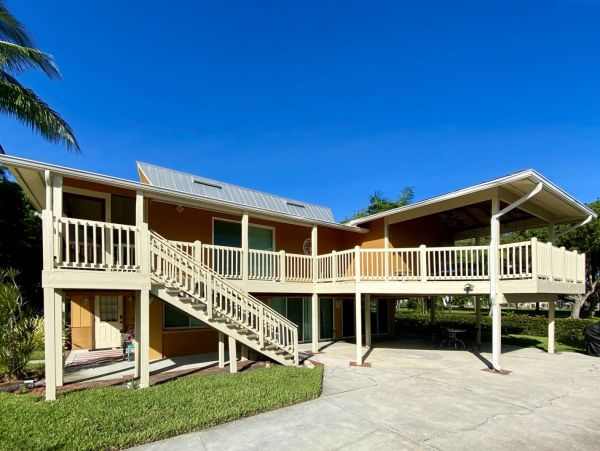 Fort Myers Home 999698