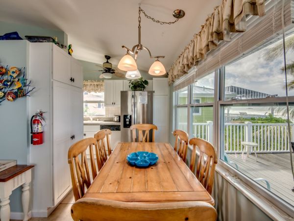 Fort Myers Home 999699