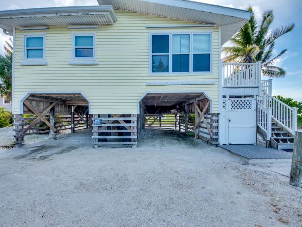 Fort Myers Home 999699