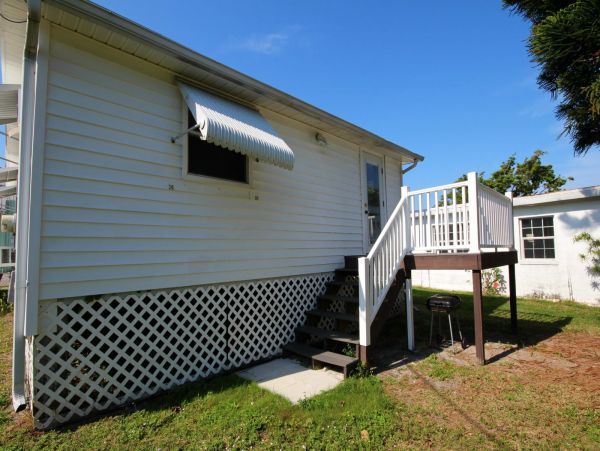 Fort Myers Home 999700