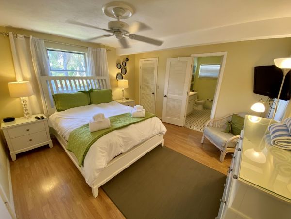 Fort Myers Home 999701