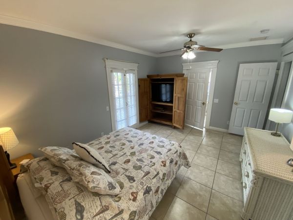 Fort Myers Home 999703