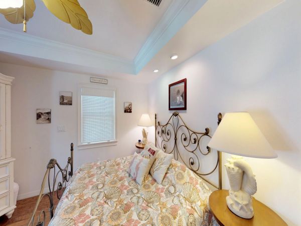 Fort Myers Home 999704