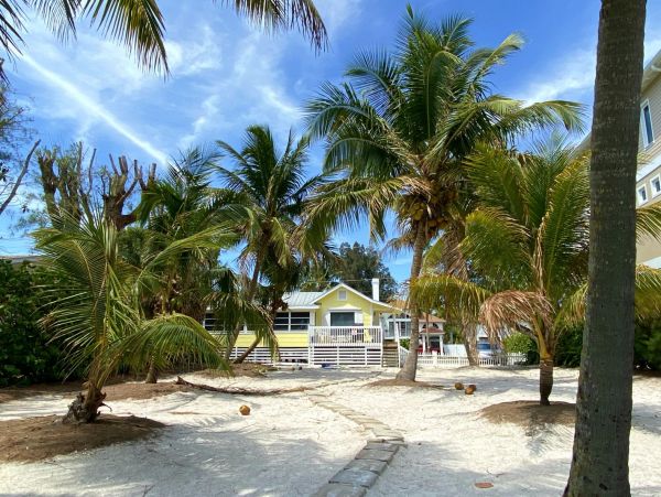 Fort Myers Home 999707