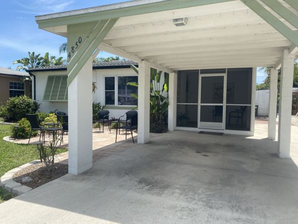 Fort Myers Home 999708