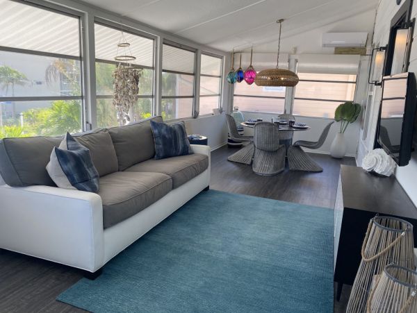 Fort Myers Home 999710