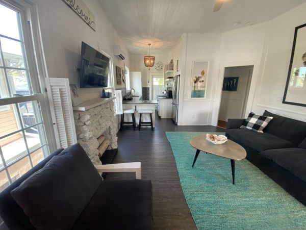 Fort Myers Home 999710