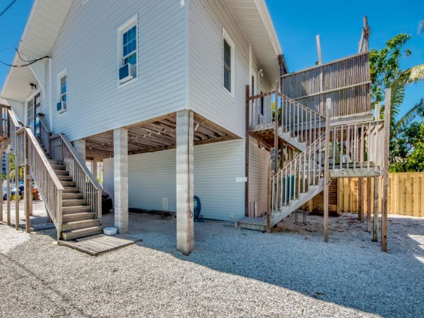 Fort Myers Home 999710