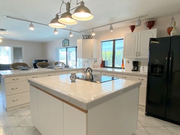 Fort Myers Home 999711