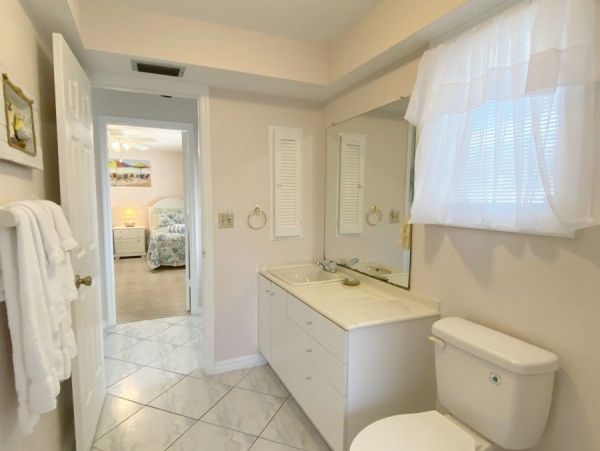 Fort Myers Home 999711