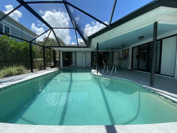 Fort Myers Home 999711