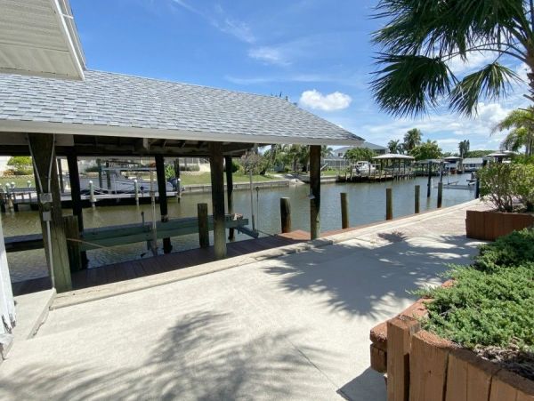 Fort Myers Home 999711