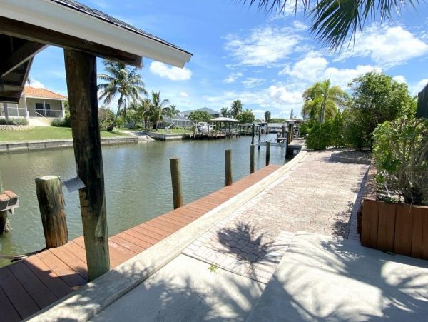 Fort Myers Home 999711