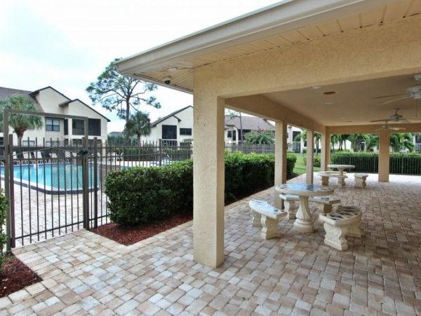 Fort Myers Condo 999716