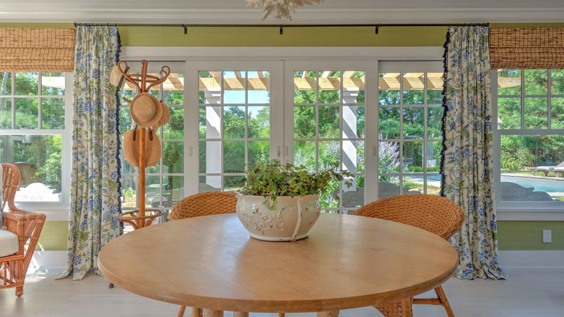 Hamptons Home 999719
