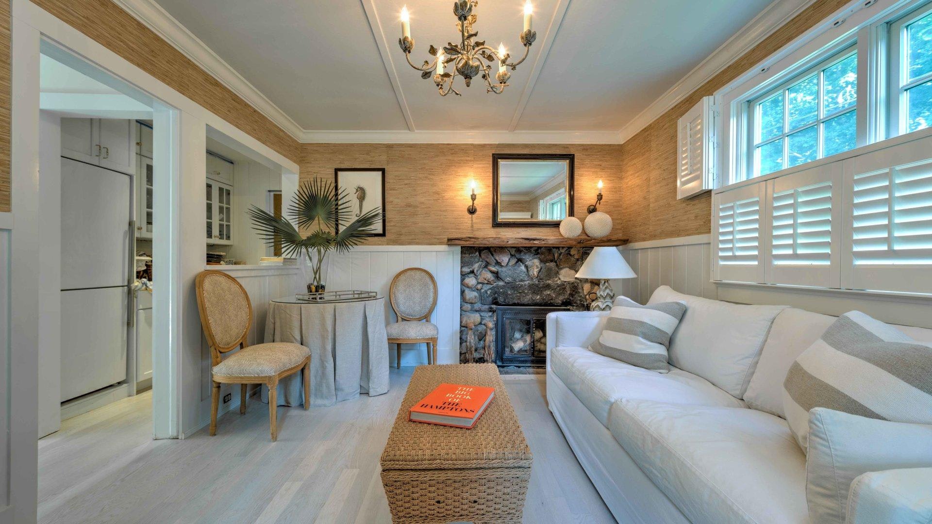 Hamptons Home 999719