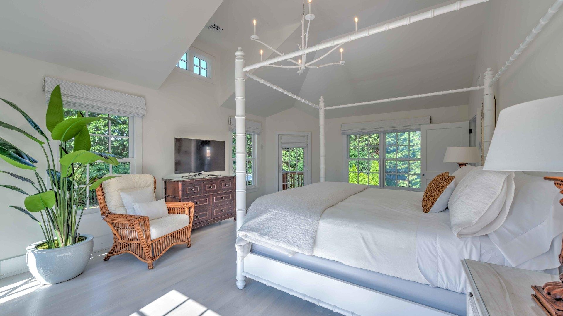 Hamptons Home 999719