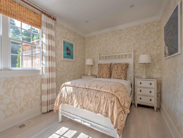 Hamptons Home 999719