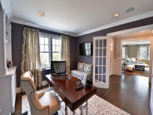 Beautiful Hamptons Vacation Rental Home with Private Pool