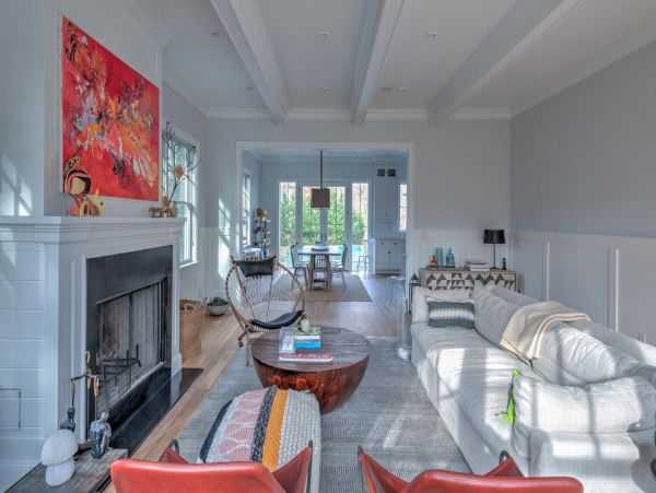 Six Bedroom Water Mill Vacation Home with Pool