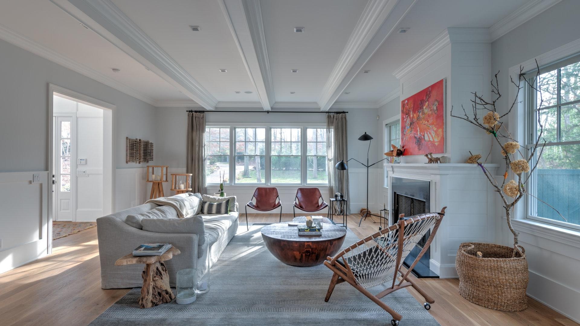 Six Bedroom Water Mill Vacation Home with Pool
