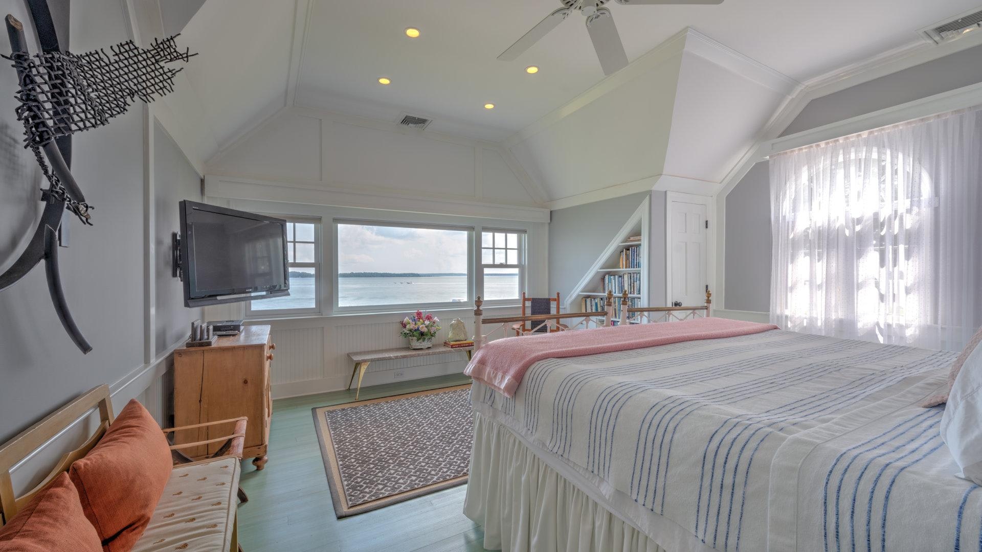 Water Views Sag Harbor Vacation Home Five Bedroom with Pool
