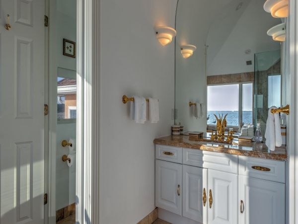 Westhampton Vacation Pool Home Four Bedroom