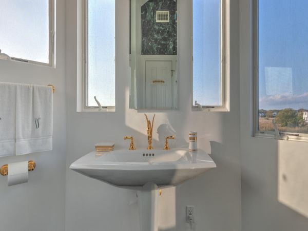 Westhampton Vacation Pool Home Four Bedroom