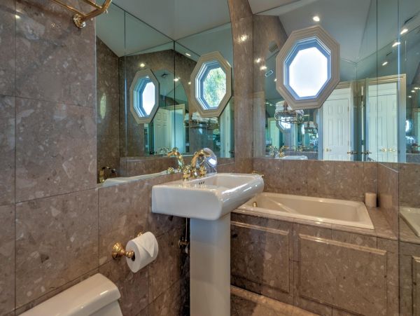 Westhampton Vacation Pool Home Four Bedroom