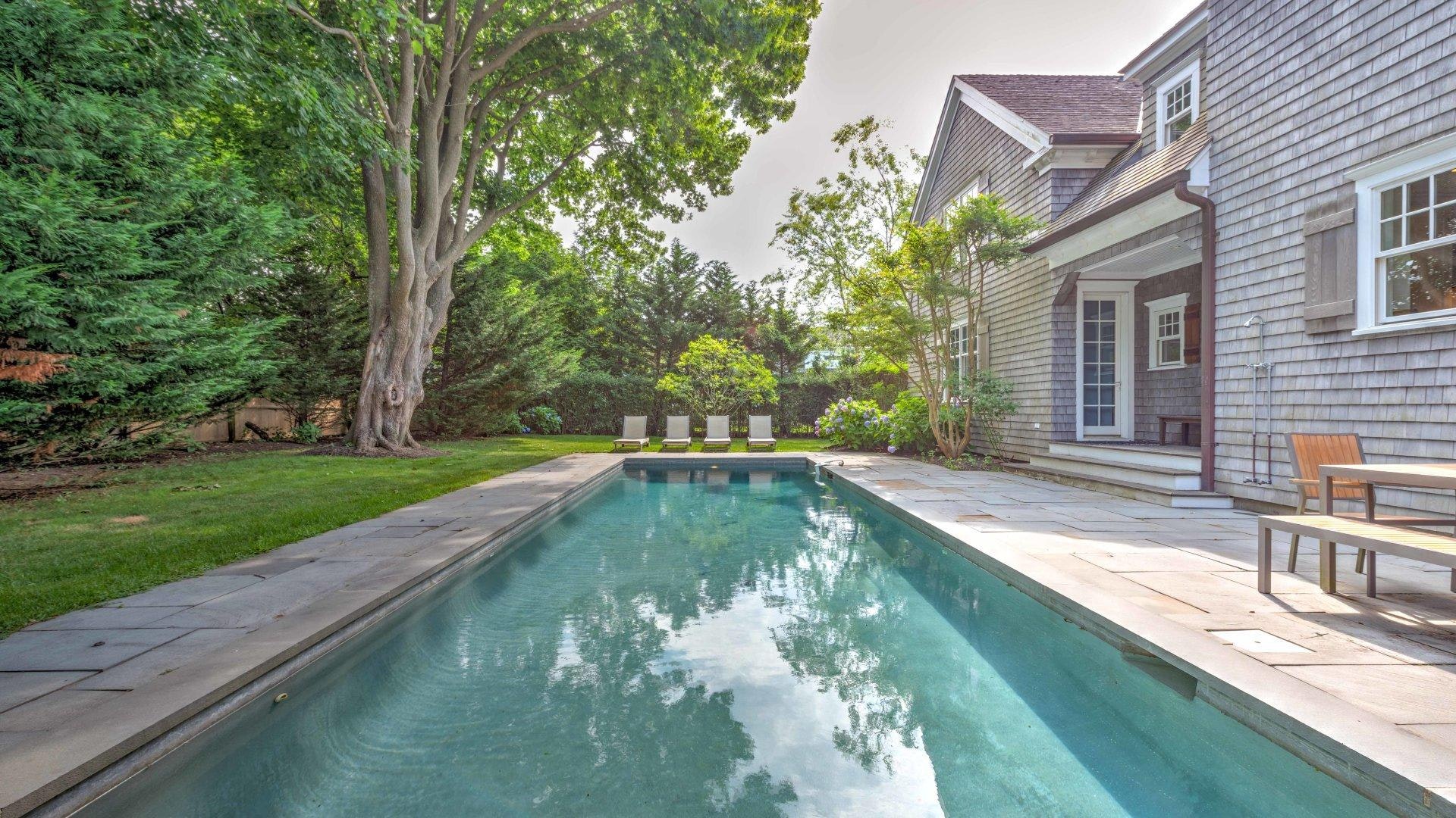 Southampton Vacation Home Six Bedroom with Pool