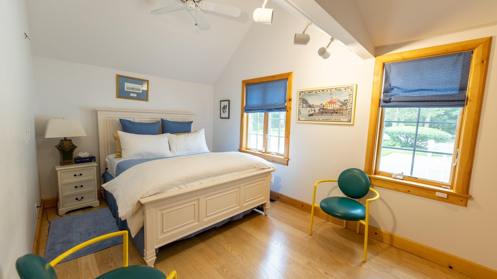Beautiful Hamptons Vacation Rental Home with Private Pool