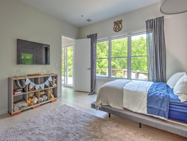 Amagansett Vacation Home With Pool Six Bedroom