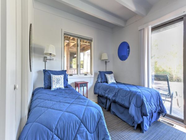 Hamptons Home 999735