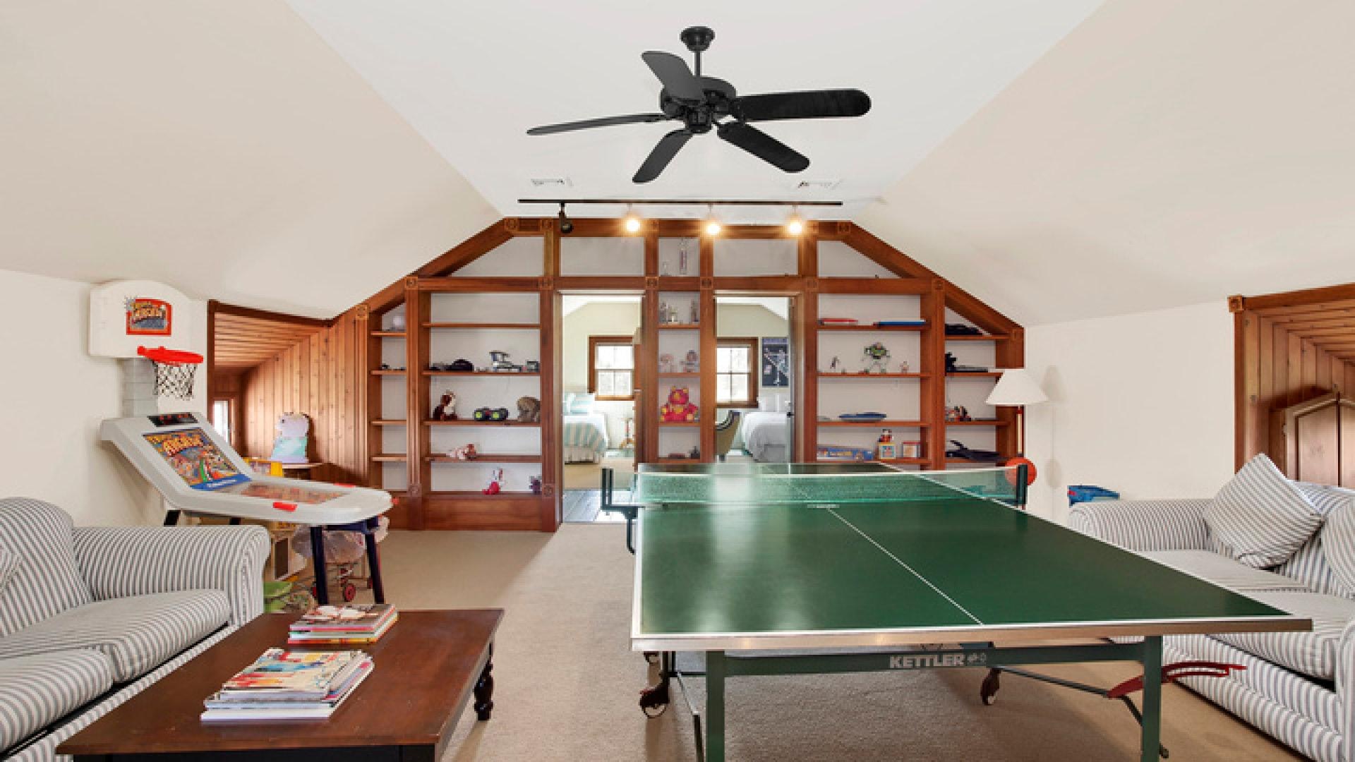 Beautiful Hamptons Vacation Rental With Private Pool
