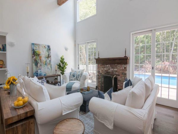 Southampton Four Bedroom Vacation Home 10 Guests