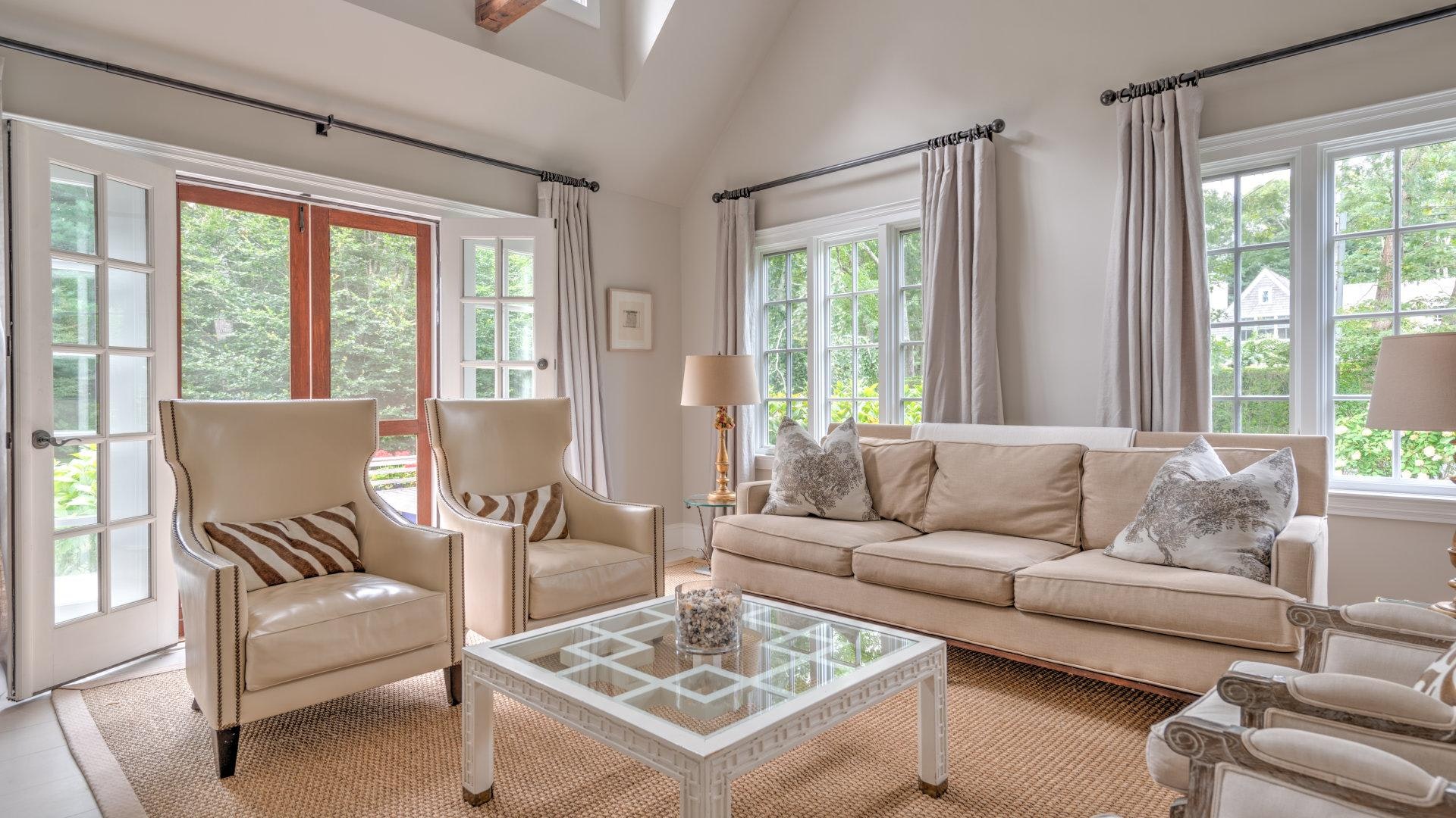 Hamptons Home 999740