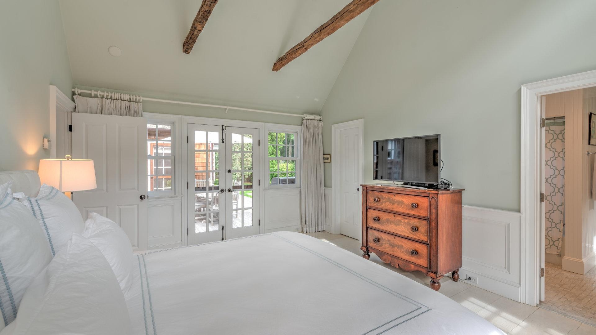 Hamptons Home 999740