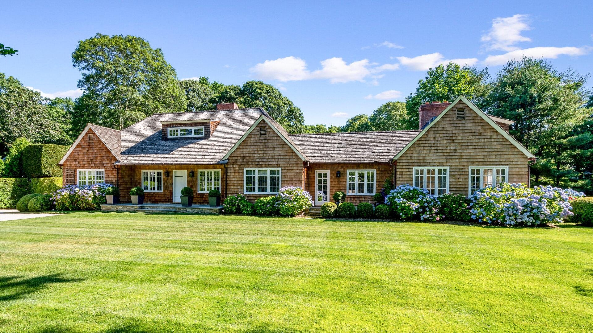 Hamptons Home 999740