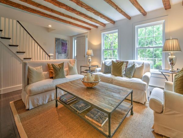 Walk to Beach Hamptons Vacation Home Six Bedroom