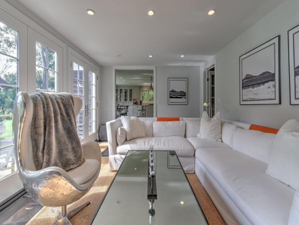 Walk to Beach Hamptons Vacation Home Six Bedroom