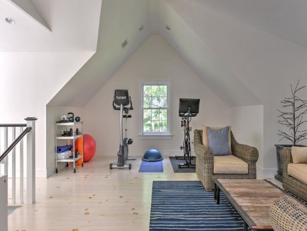 Walk to Beach Hamptons Vacation Home Six Bedroom