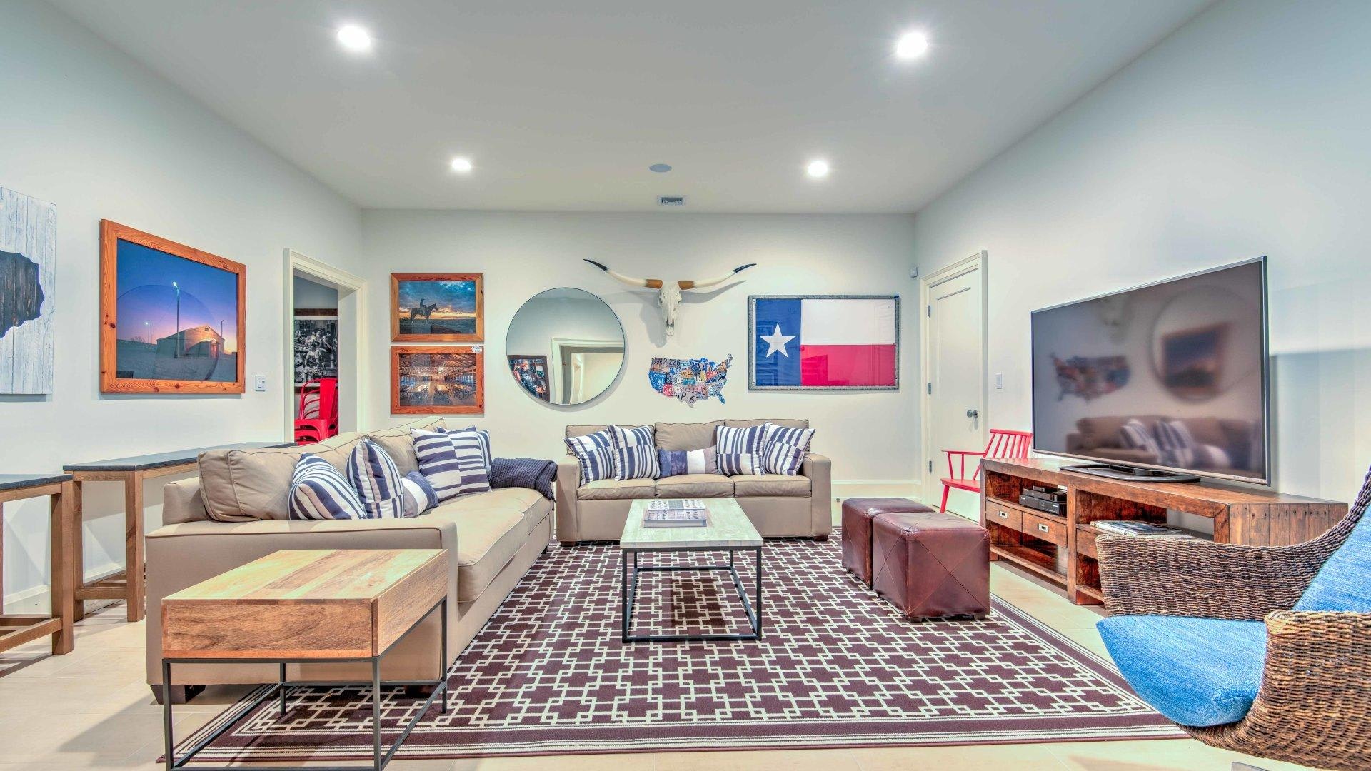 East Hampton Vacation Home Six Bedroom with Pool