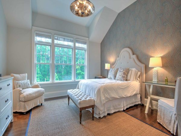 East Hampton Vacation Home Six Bedroom with Pool