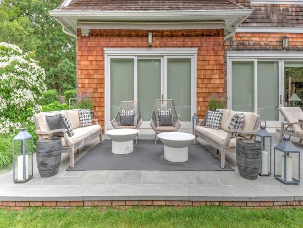 East Hampton Vacation Home Six Bedroom with Pool