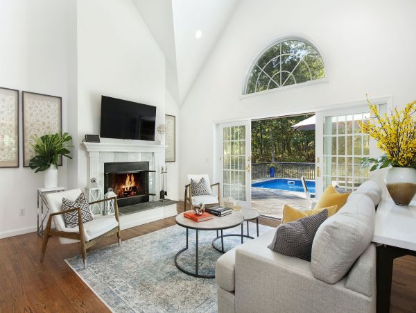 Hamptons Home 999746