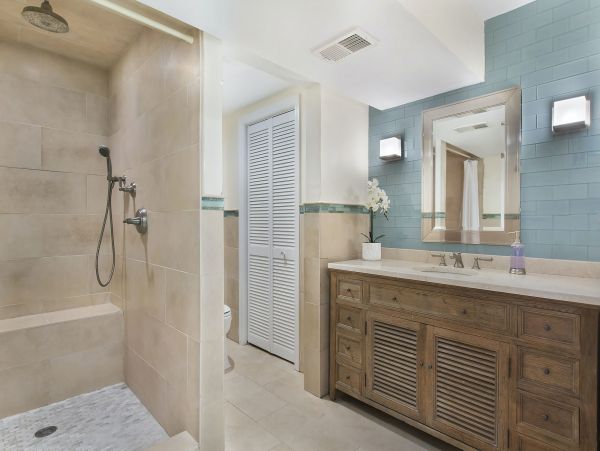 Hamptons Home 999746