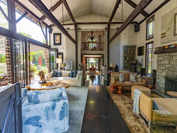 Hamptons Home 999748