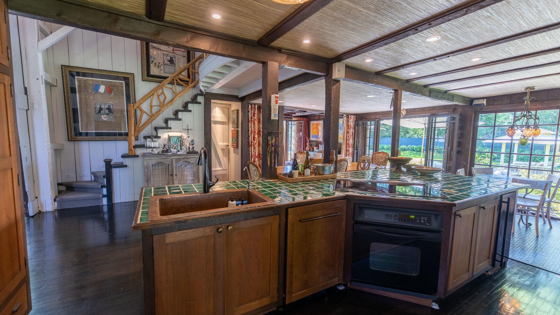 Hamptons Home 999748