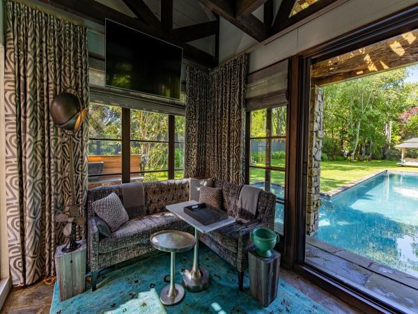 Hamptons Home 999748